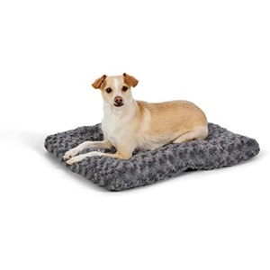 Amazon Basics Plush Dog Pet Bed Pad