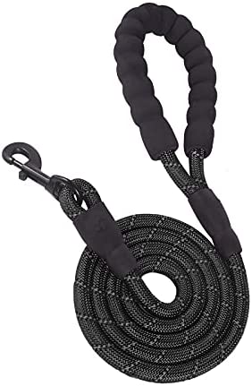 CROWATTS 5/6 FT Strong Durable Nylon Dog Leash with Comfortable Padded Handle and Highly Reflective Threads for Small,Medium and Large Dogs